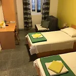 Guest house Sobe 3*