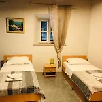 Guest house Sobe