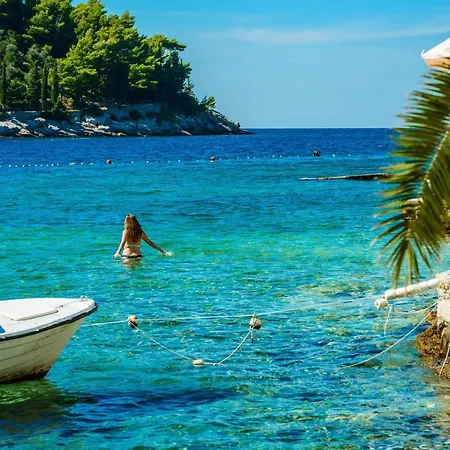 ゲストハウス Sobe ツァヴタット